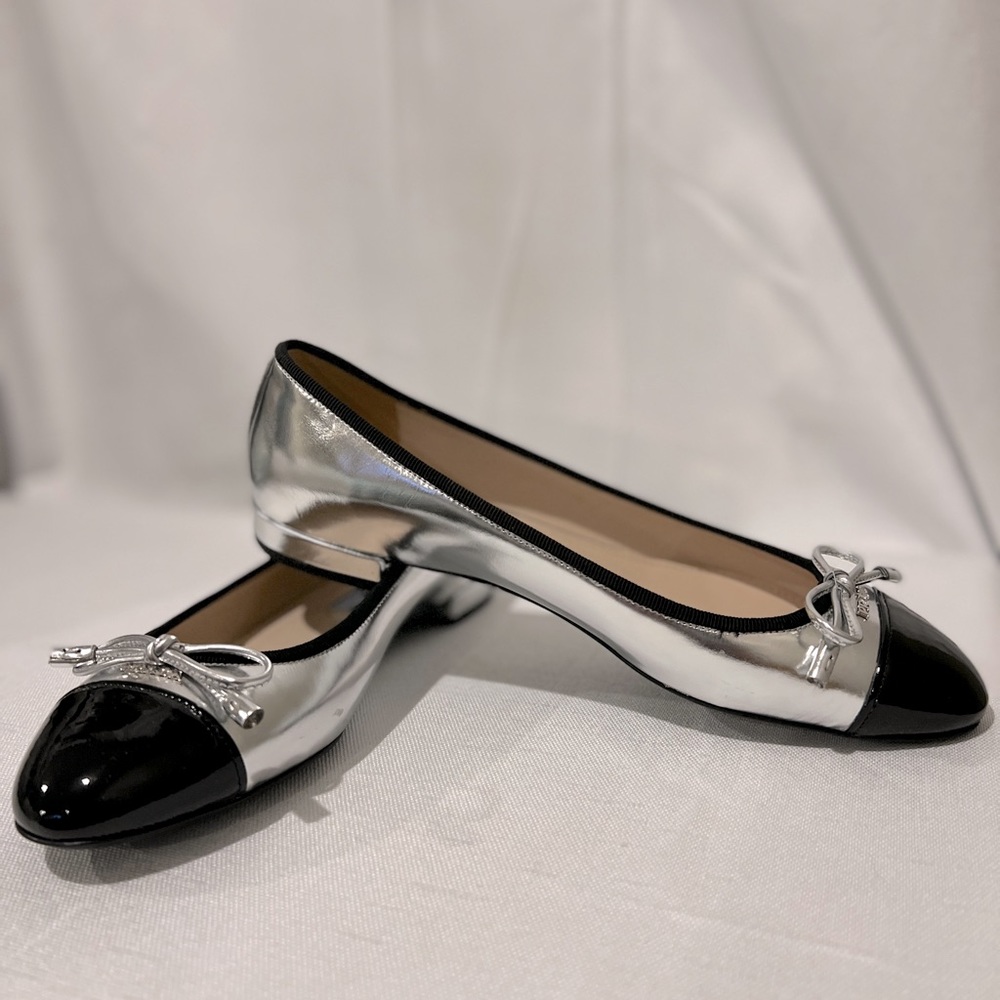 Authentic Parada Calzature Donna ballet flats. Black and silver. Size 37